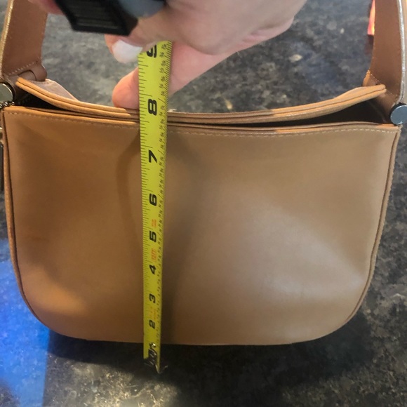 🦋🦋Coach Camel Leather Bag - Picture 6 of 7